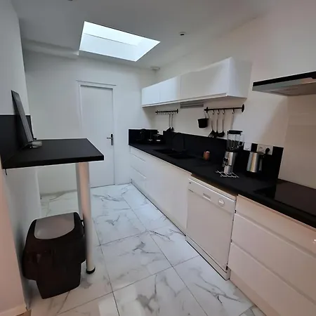 Le Repere Des Pilotes - Gare - 13p - Reve Au Mans